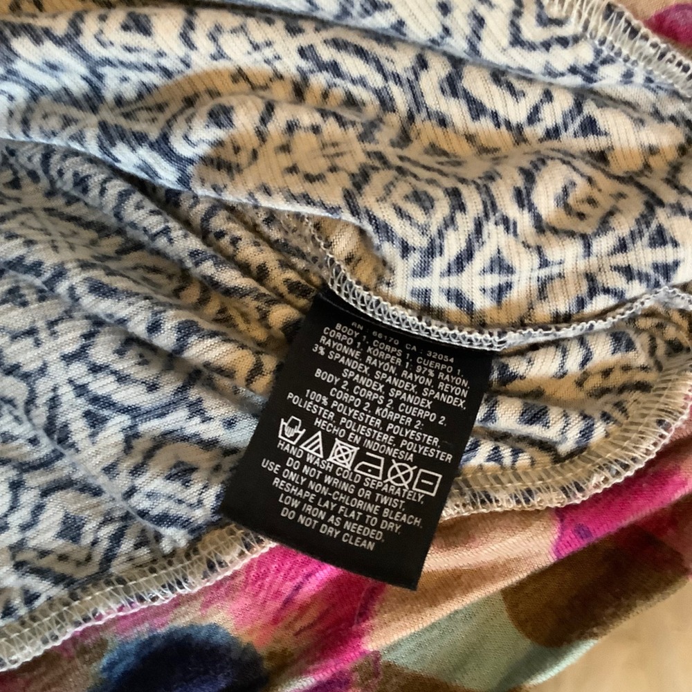 Vanessa Virginia Anthropologie Mixed Print Blouse Floral Ikat Asymmetric Navy S - Picture 14 of 15